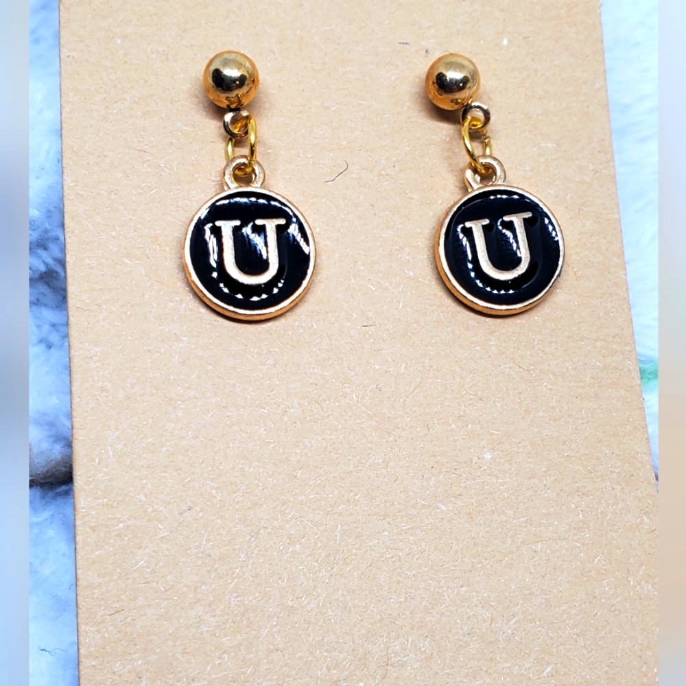 7/$10 U Initial Earrings, New
